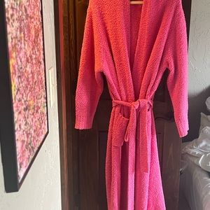 XL Skims Bathrobe cozy collection in pink